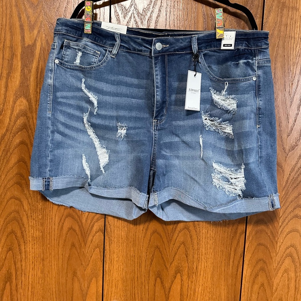 Judy Blue NWT Denim Distressed Women's Shorts